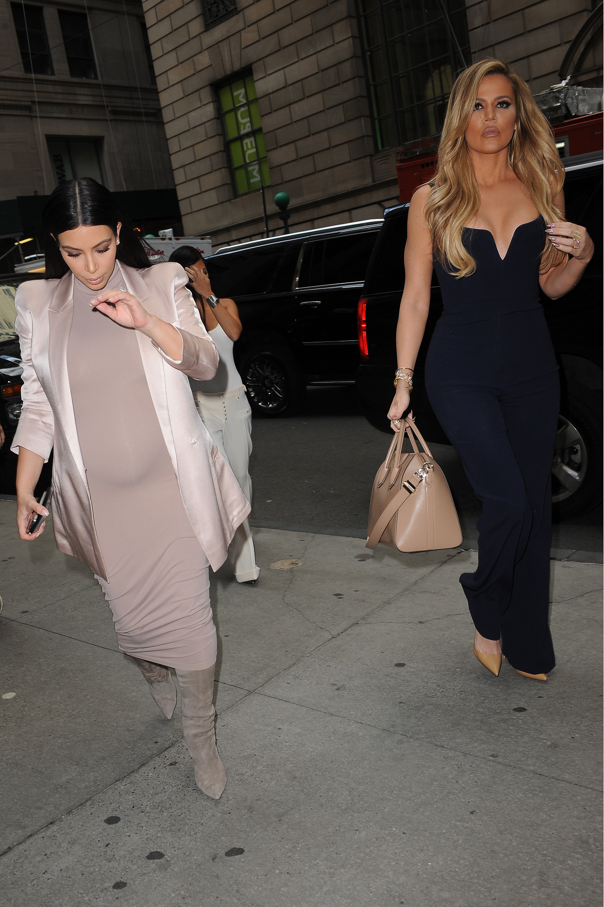 Access_Kardashian_28.jpg