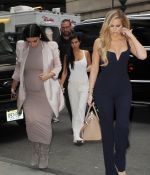 Access_Kardashian_17.jpg