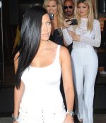 Access_Kardashian_1.jpg