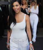 Access_Kardashian_5.jpg
