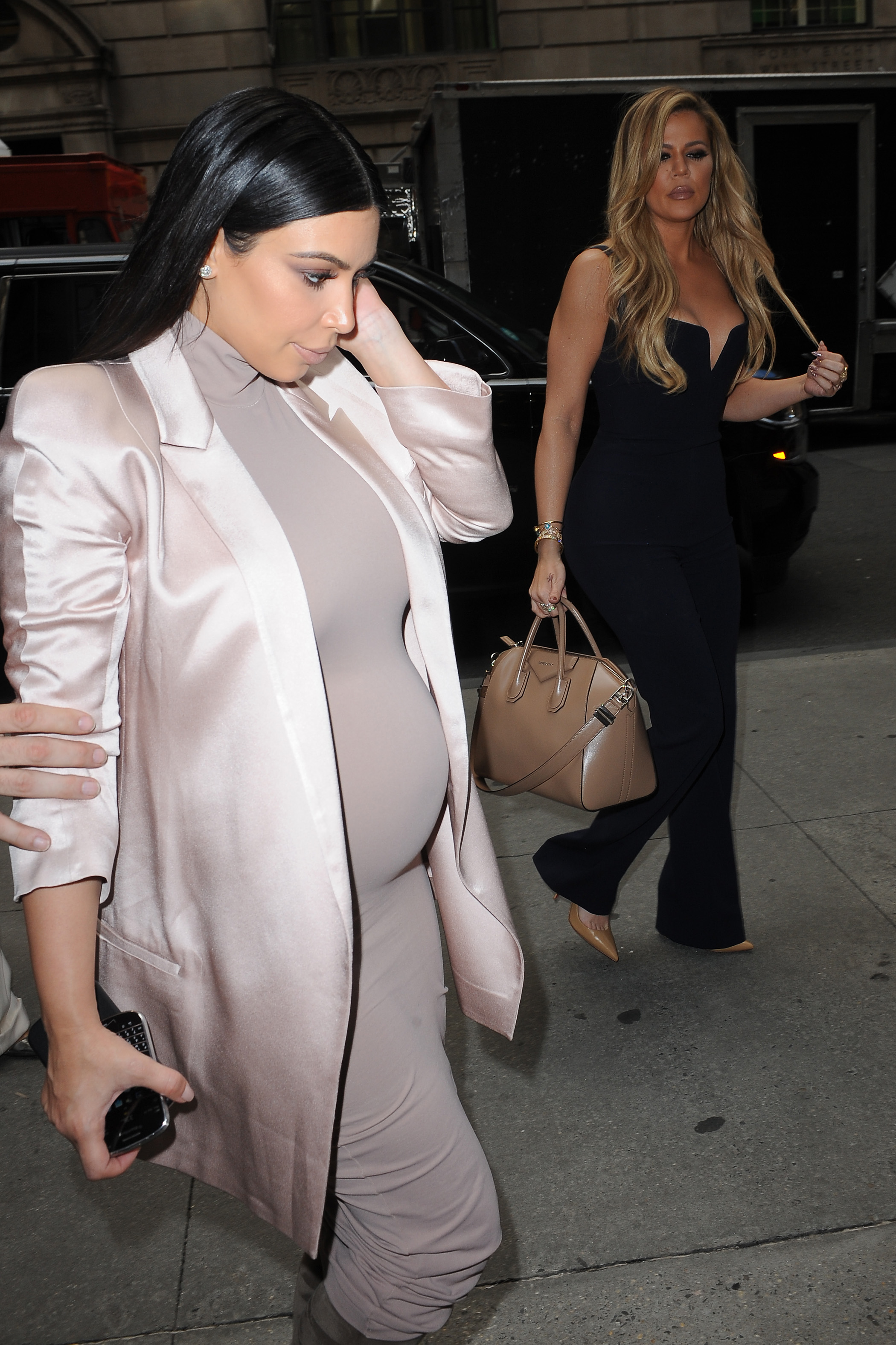 Access_Kardashian_9.jpg