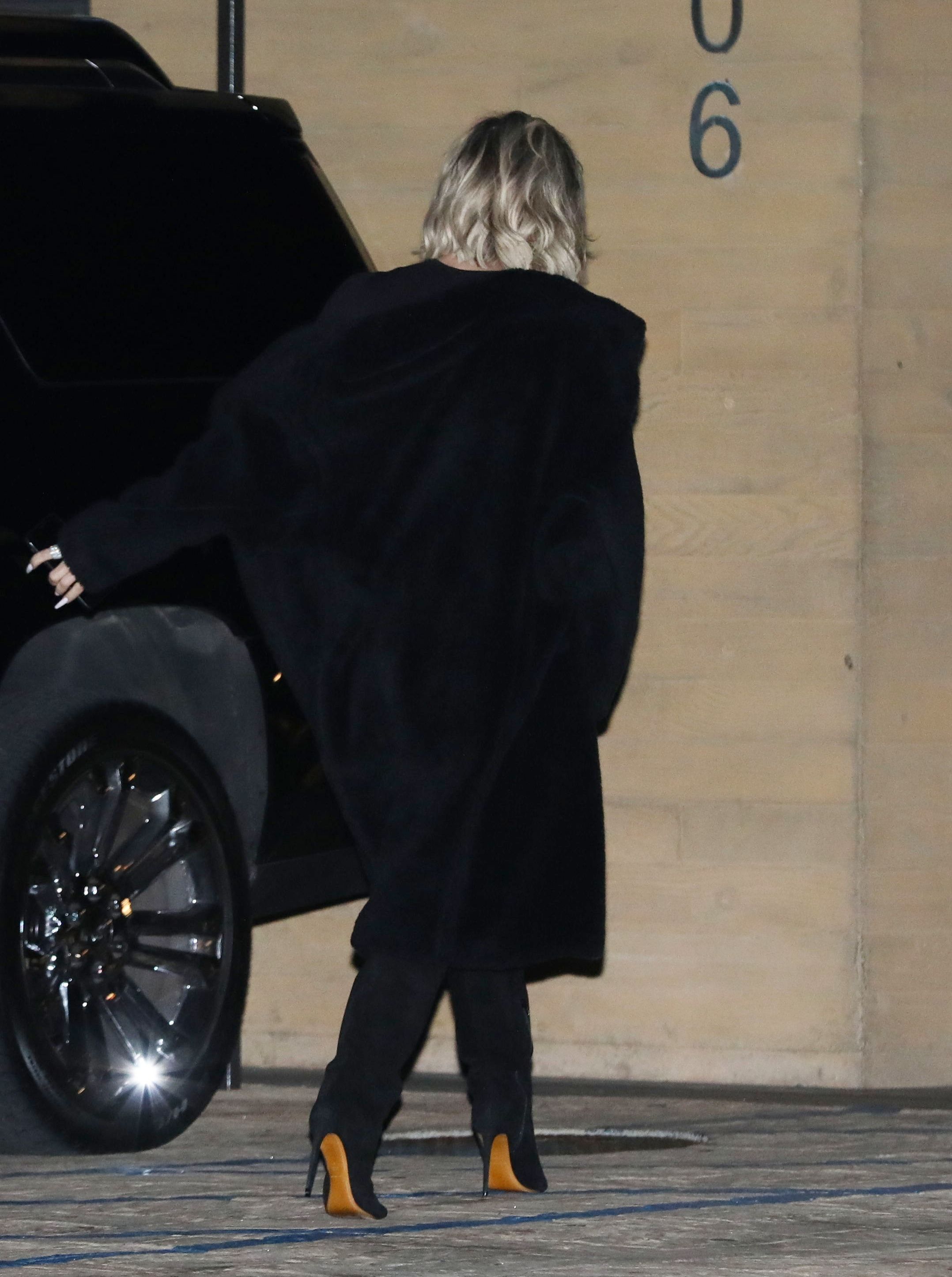 Access_Kardashian_043.jpg