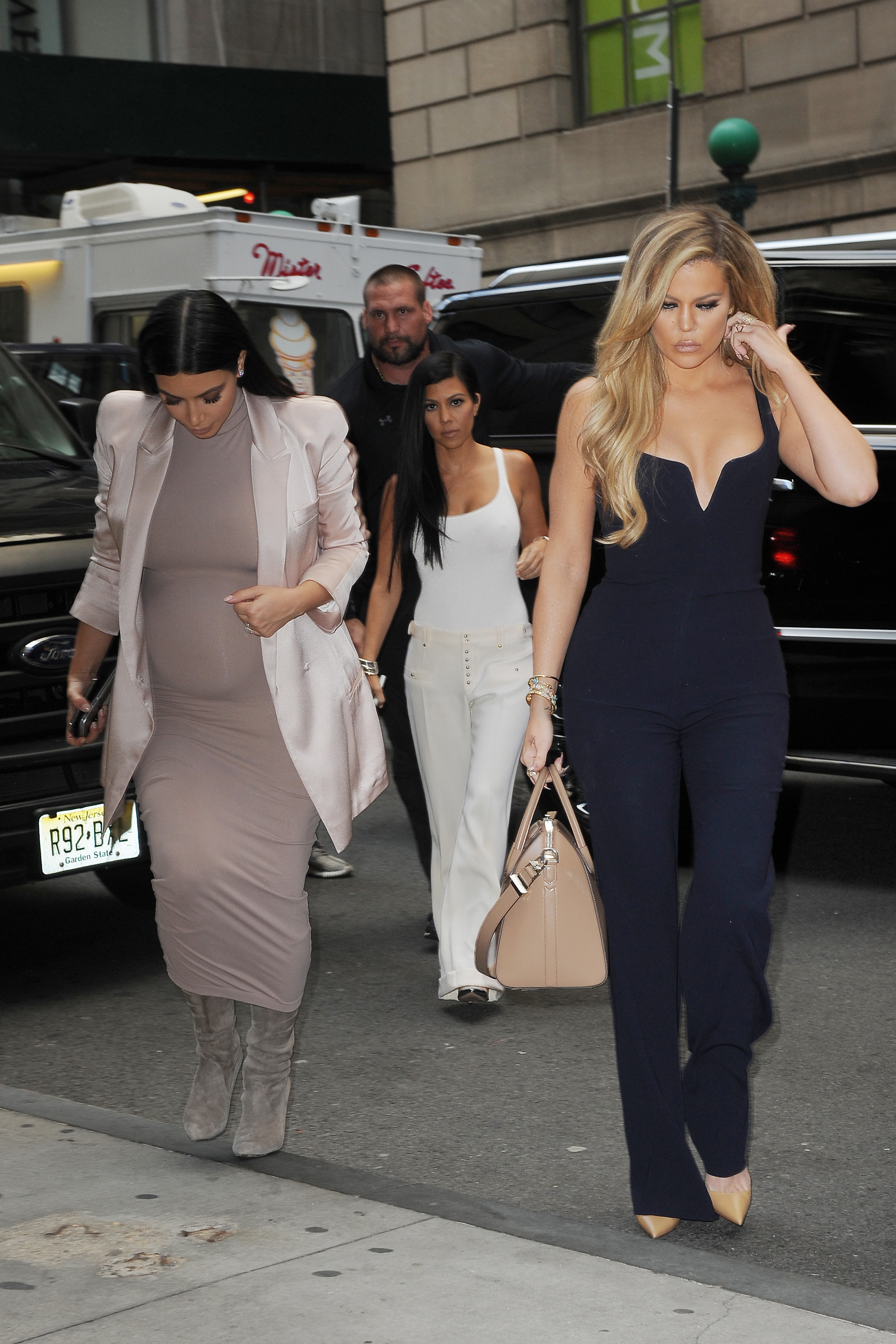 Access_Kardashian_15.jpg