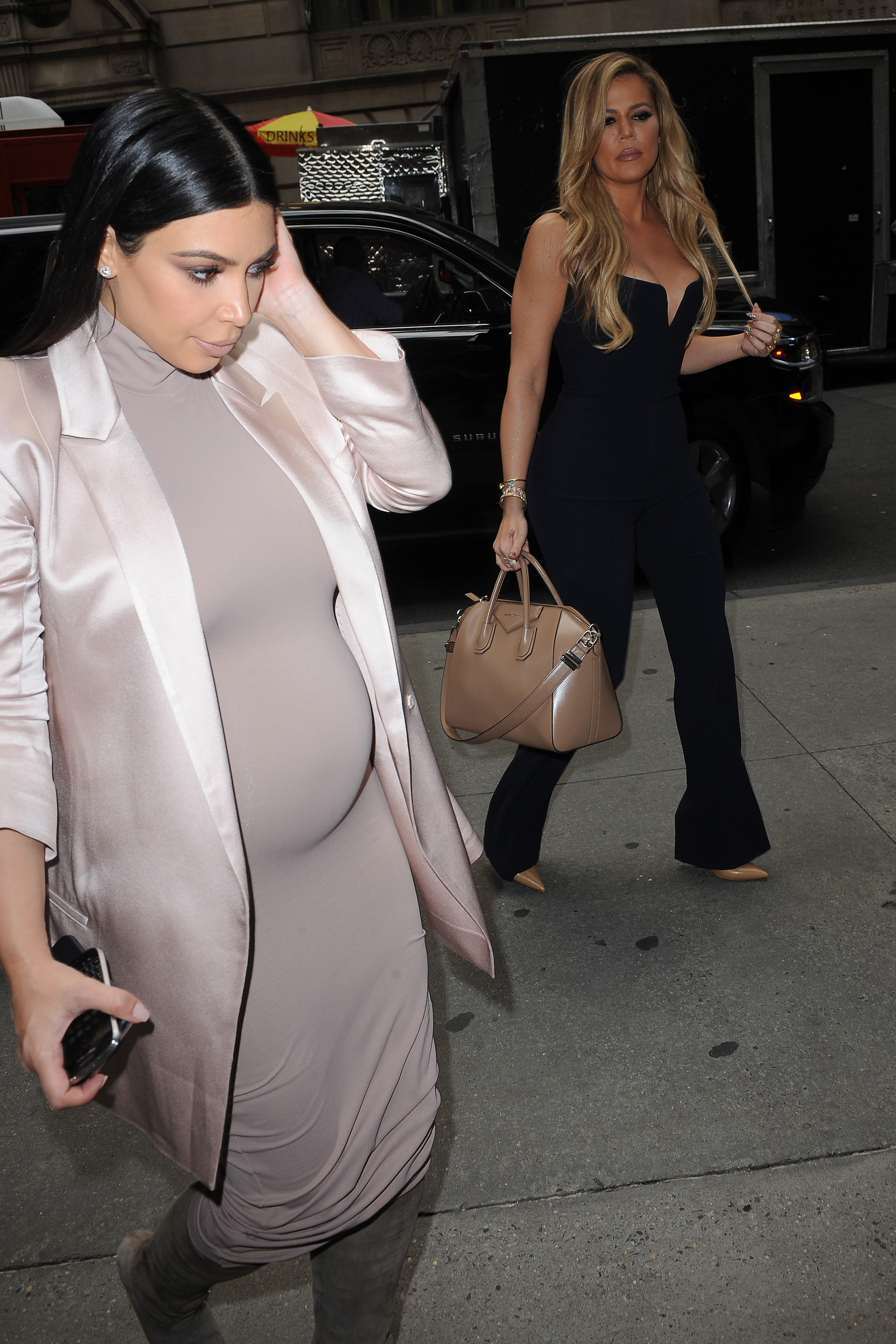 Access_Kardashian_20.jpg