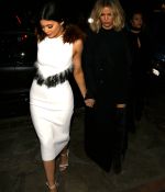 Access_Kardashian_4.jpg