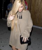 Access_Kardashian_45.jpg