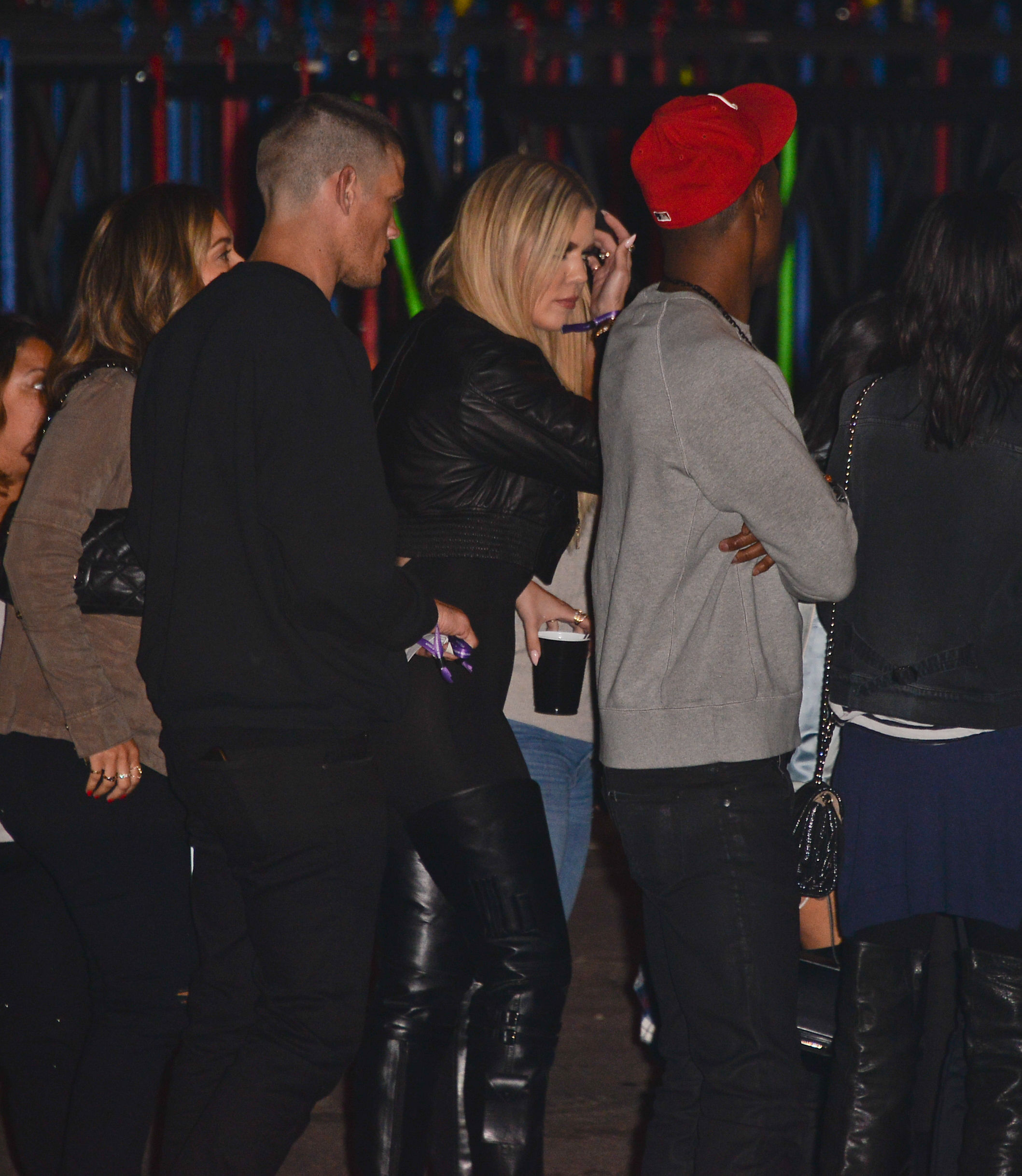 Access_Kardashian_5.jpg