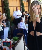 Access_Kardashian_87.jpg