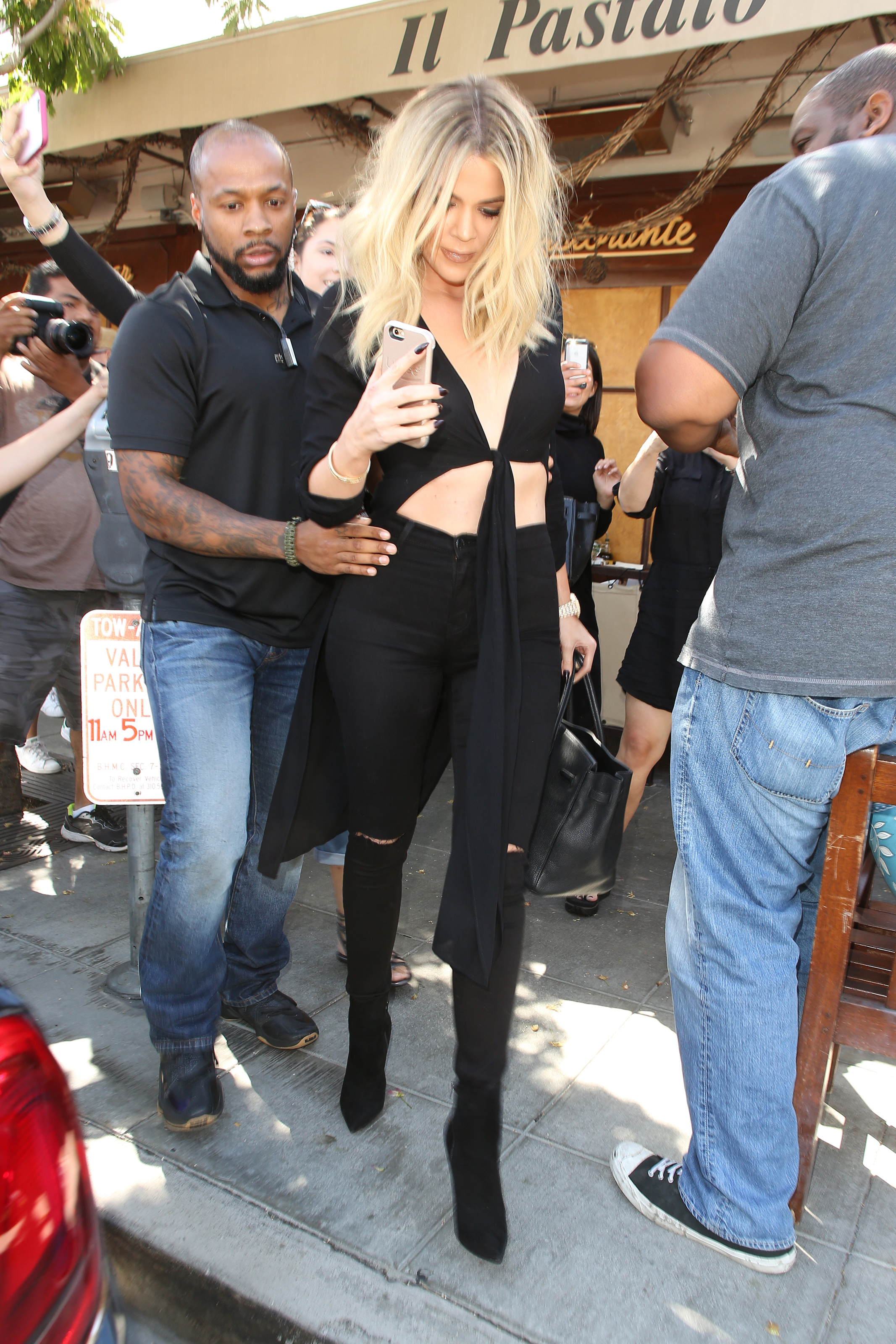Access_Kardashian_24.jpg