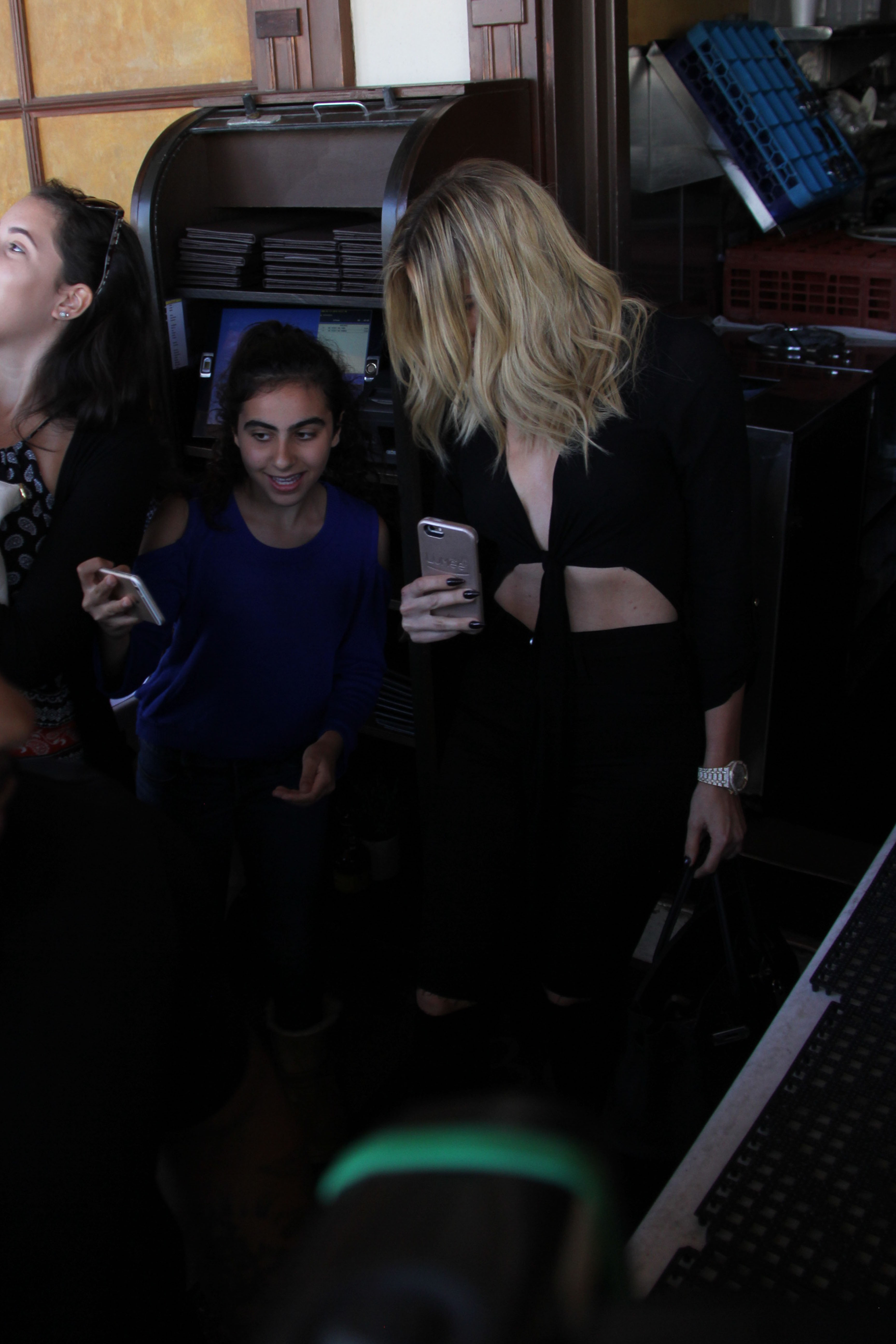 Access_Kardashian_41.jpg