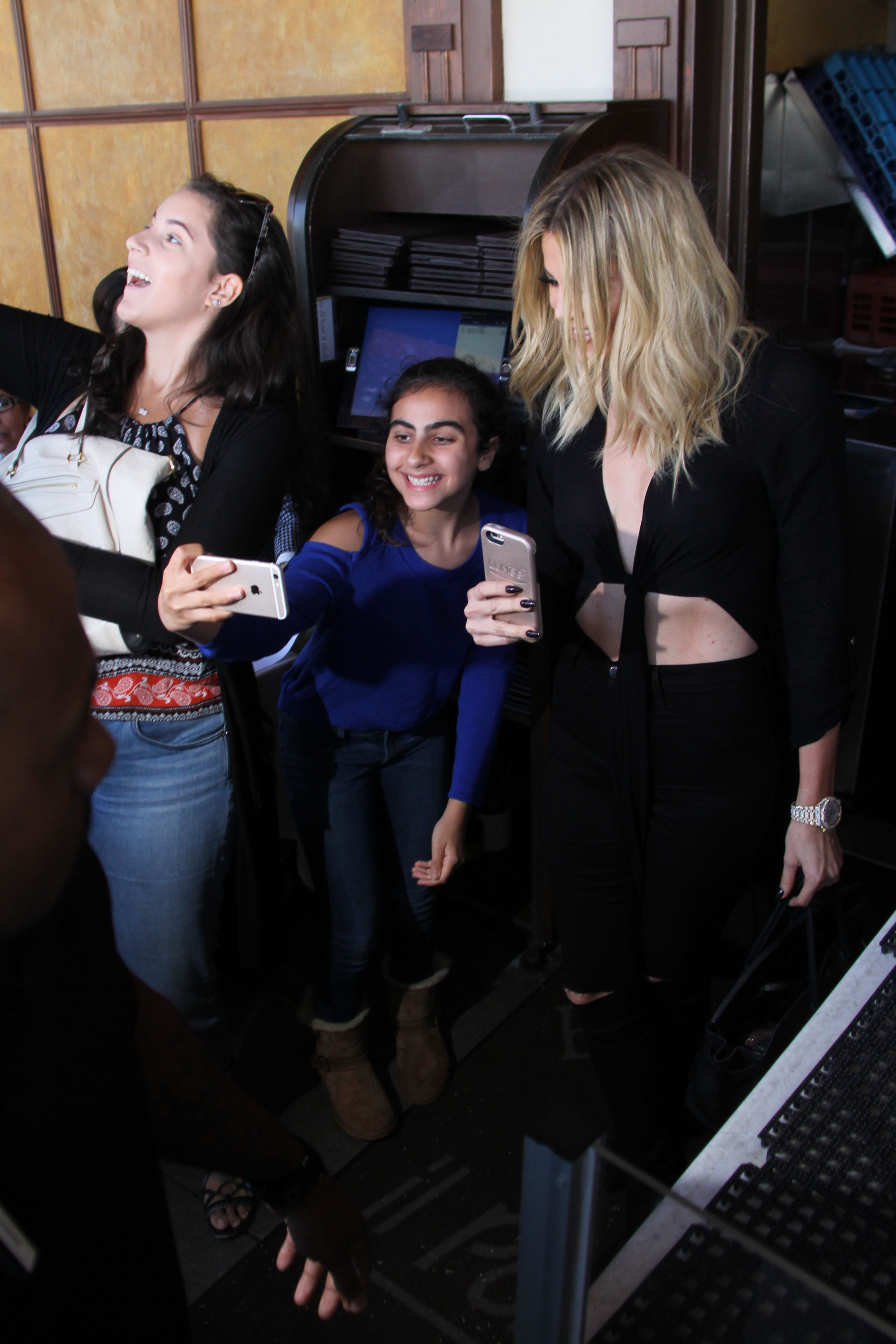 Access_Kardashian_42.jpg
