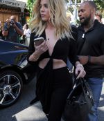 Access_Kardashian_25.jpg