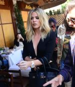 Access_Kardashian_81.jpg