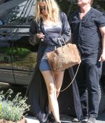 Access_Kardashian_23.jpg