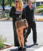 Access_Kardashian_9.jpg