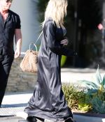 Access_Kardashian_18.jpg