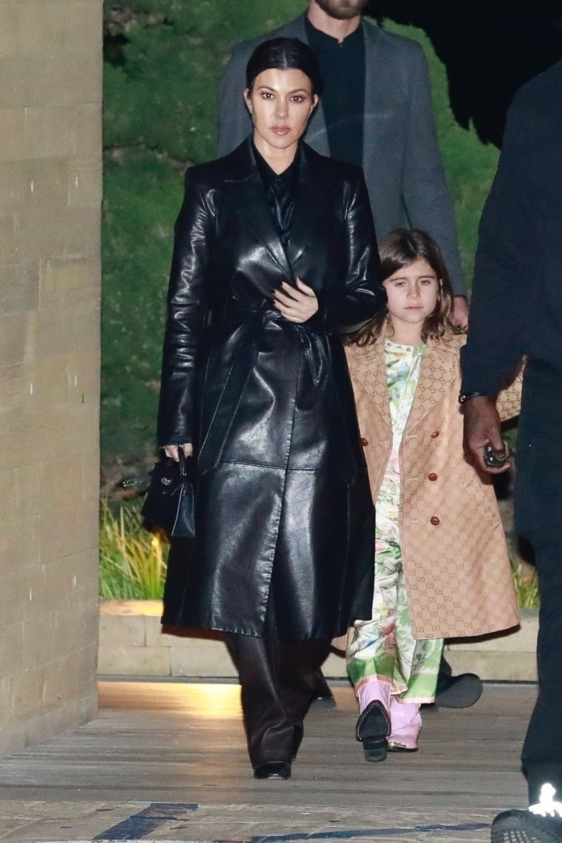 Access_Kardashian_003.jpg