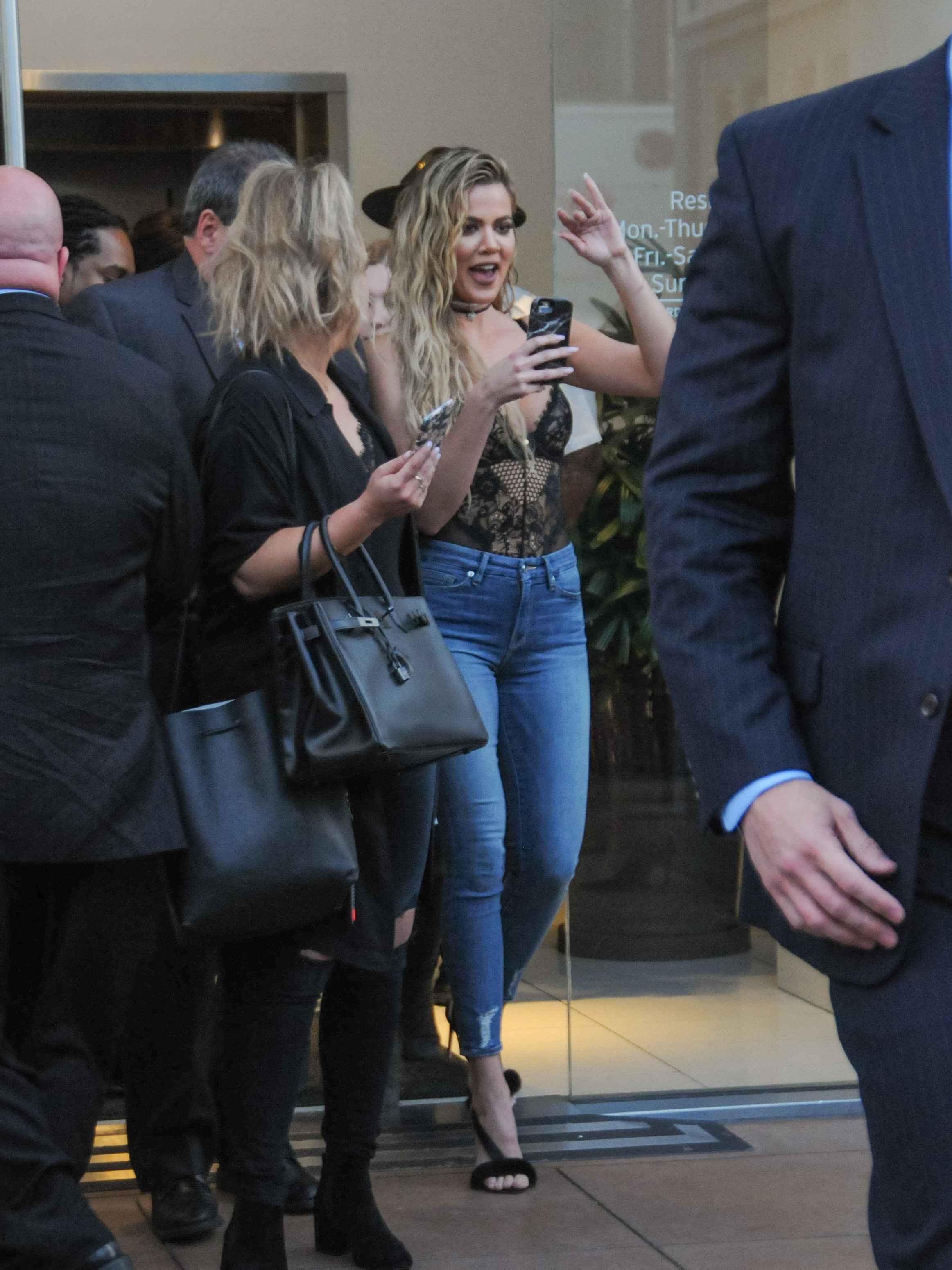 Access_Kardashian_17.jpg