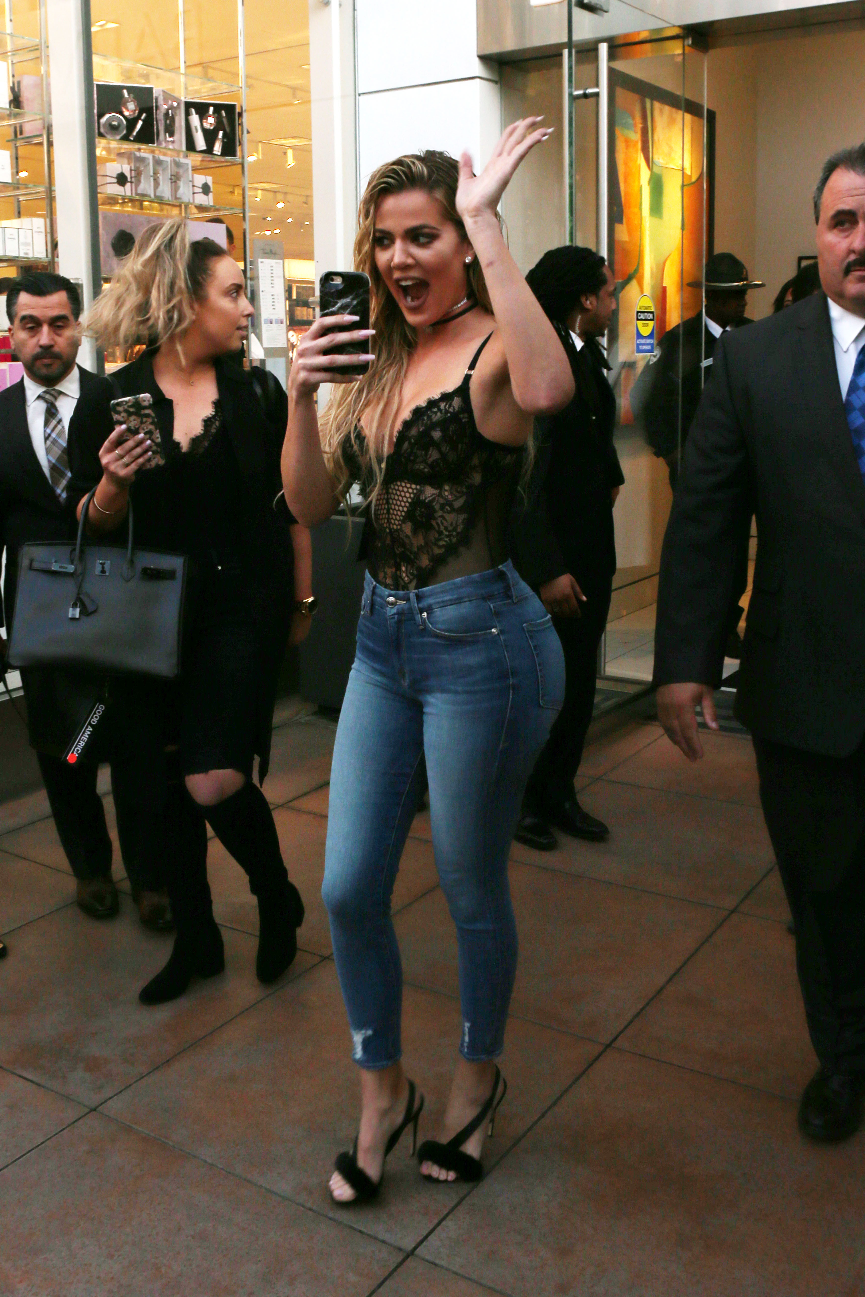 Access_Kardashian_8.jpg