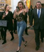 Access_Kardashian_5.jpg
