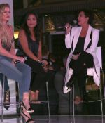 Access_Kardashian_155.jpg