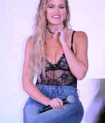 Access_Kardashian_21.jpg