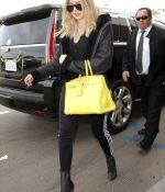Access_Kardashian_4.jpg