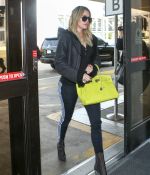 Access_Kardashian_78.jpg