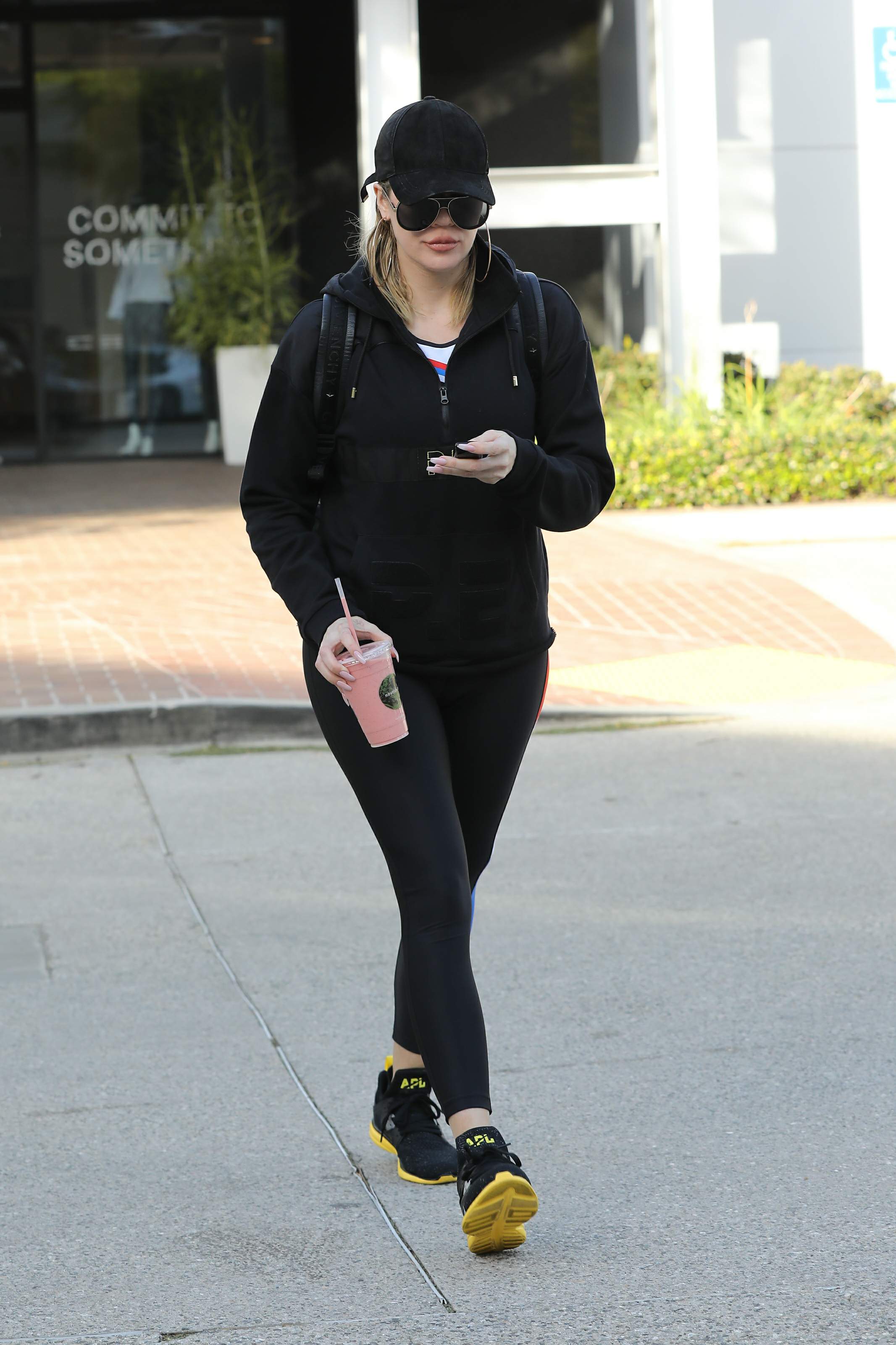 Access_Kardashian_8.jpg