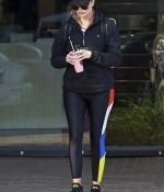 Access_Kardashian_5.jpg