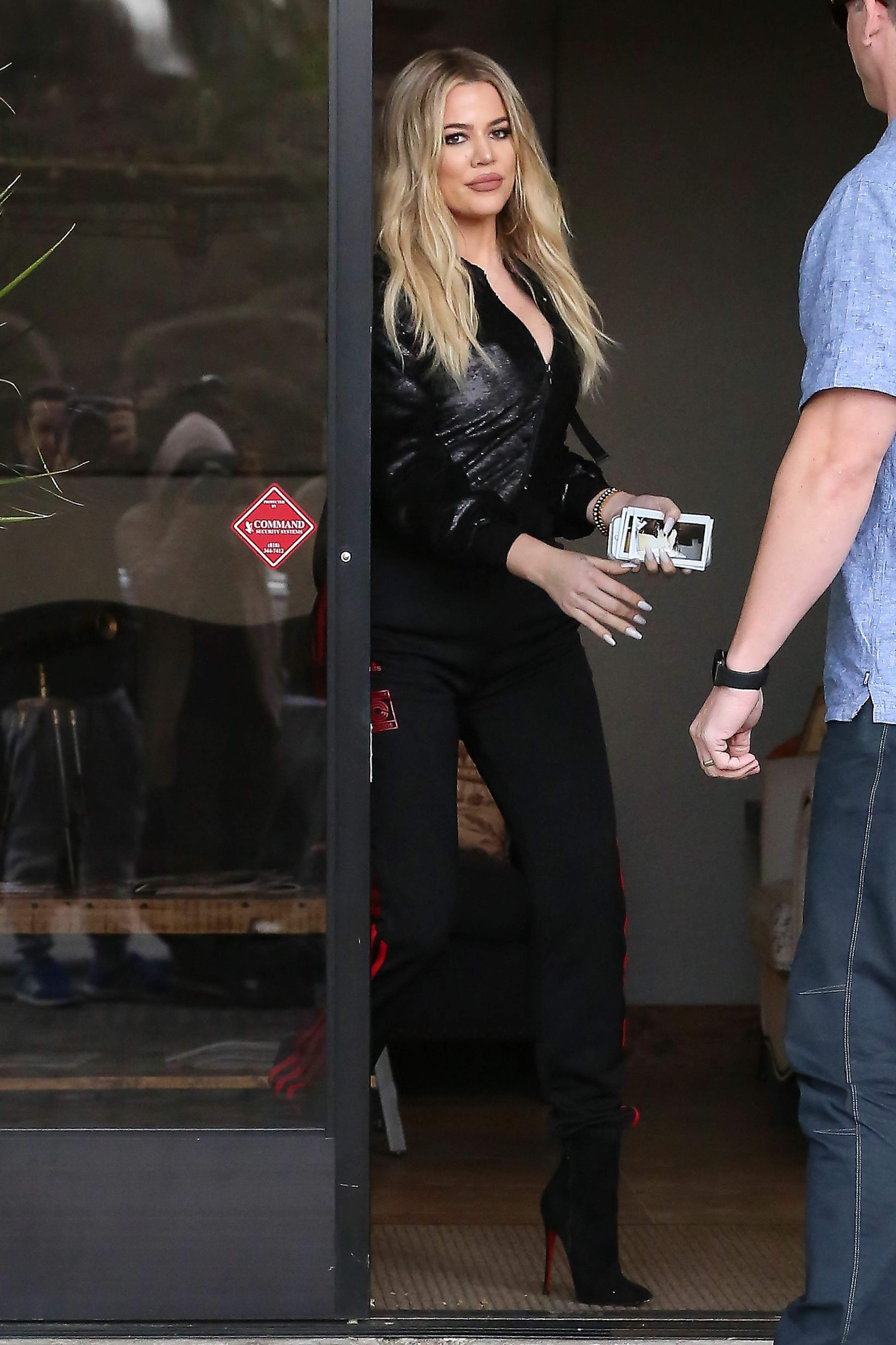 Access_Kardashian_4.jpg