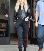 Access_Kardashian_28.jpg