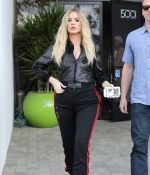 Access_Kardashian_40.jpg