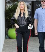 Access_Kardashian_41.jpg