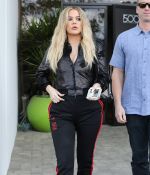 Access_Kardashian_42.jpg