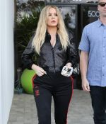 Access_Kardashian_43.jpg