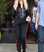 Access_Kardashian_53.jpg