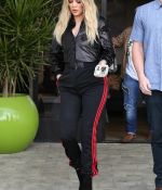 Access_Kardashian_56.jpg