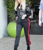 Access_Kardashian_61.jpg