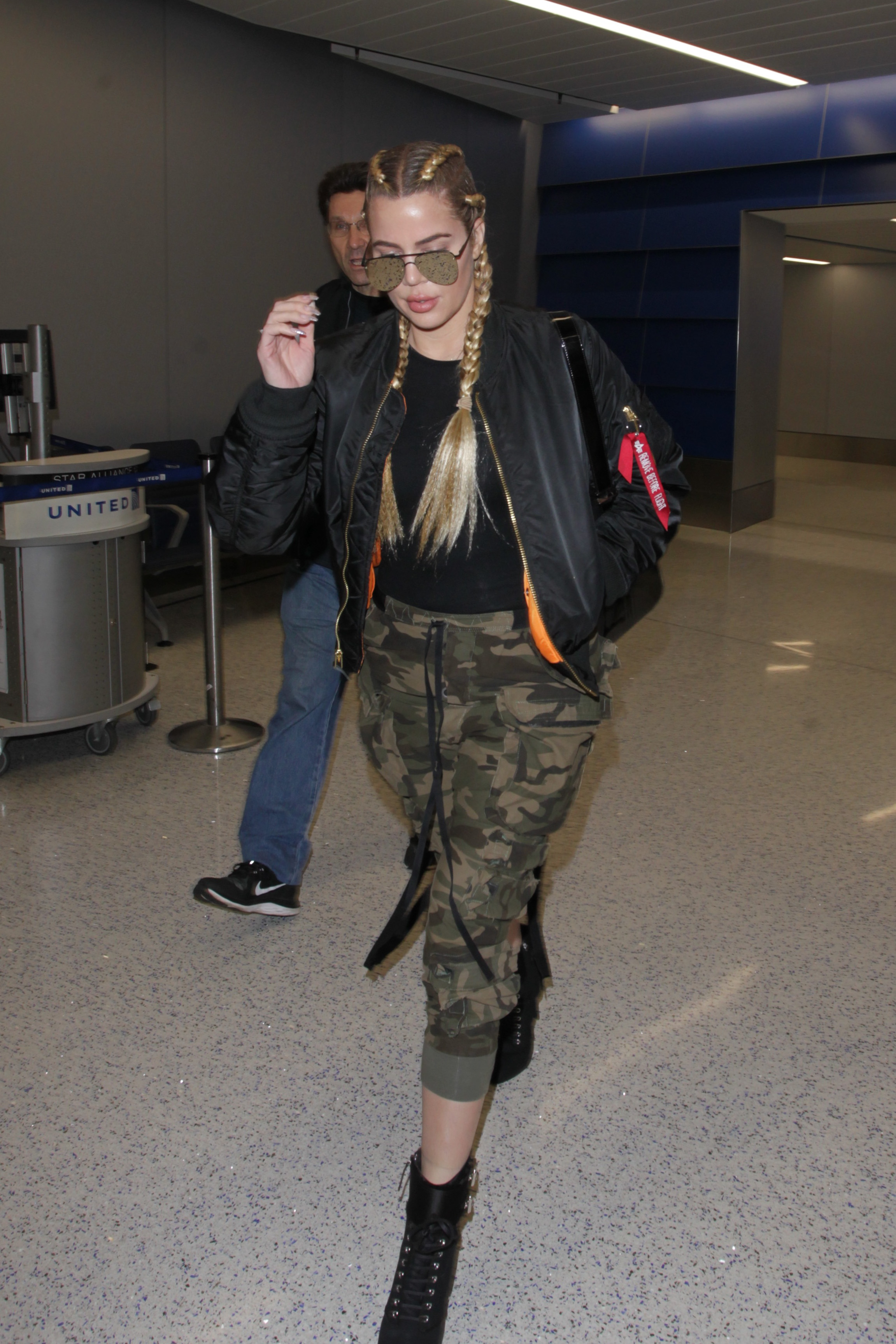 Access_Kardashian_22.jpg