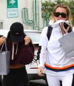 Access_Kardashian_7.jpg