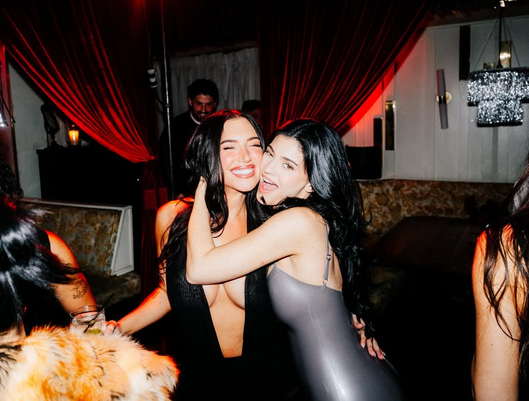 Access_Kardashian_11.jpg
