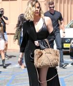 Access_Kardashian_136.jpg