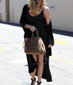 Access_Kardashian_95.jpg