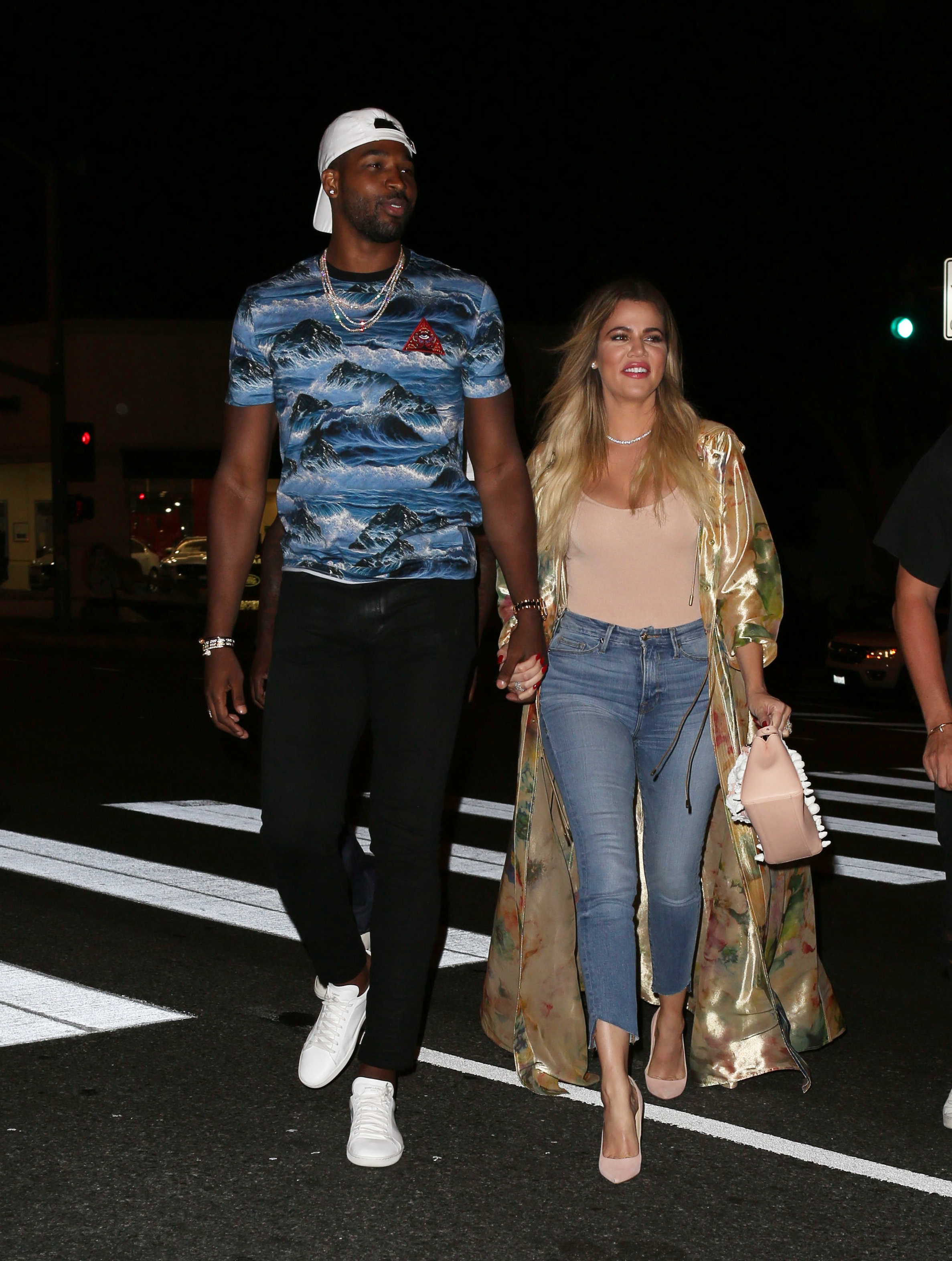Access_Kardashian_12.jpg