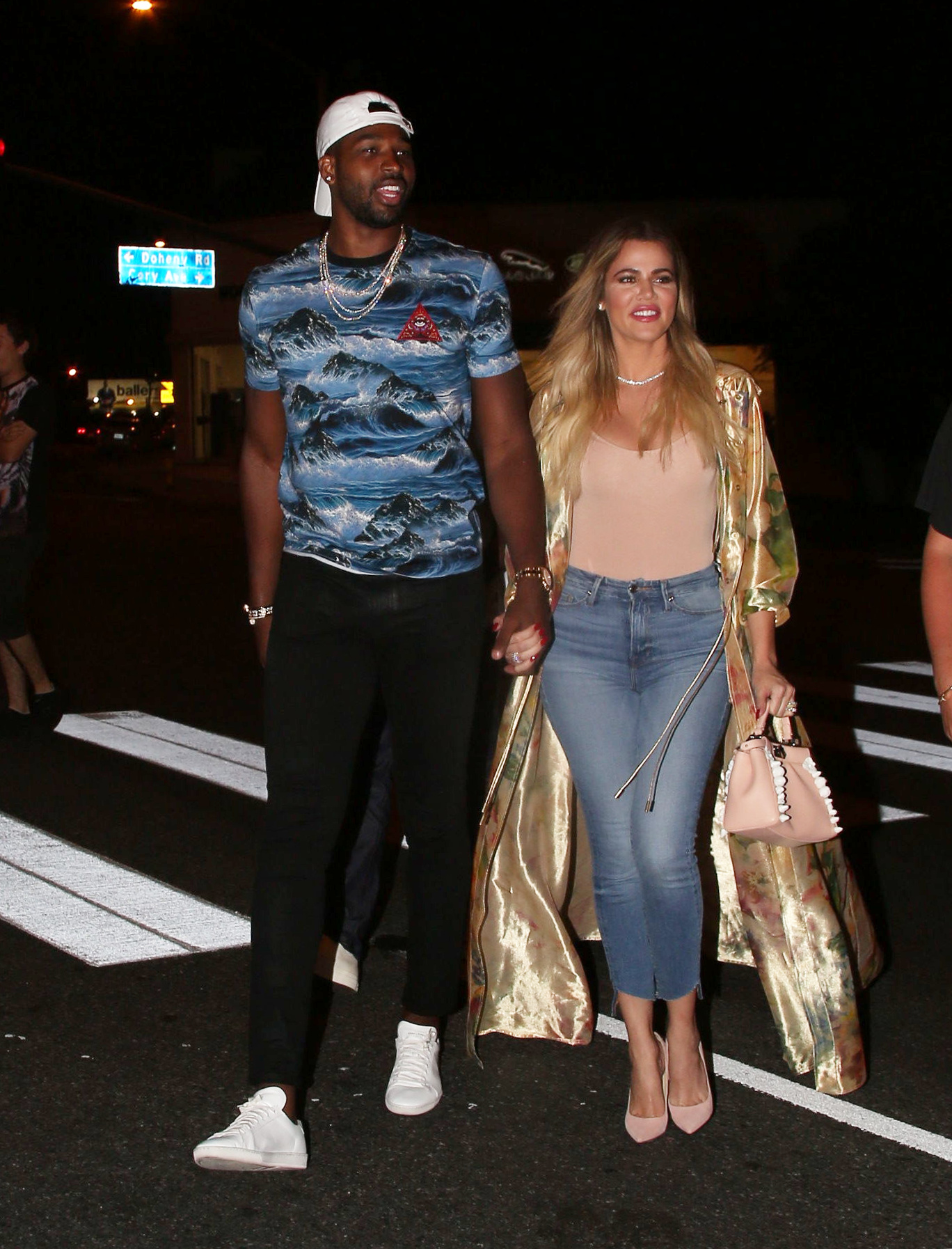 Access_Kardashian_17.jpg