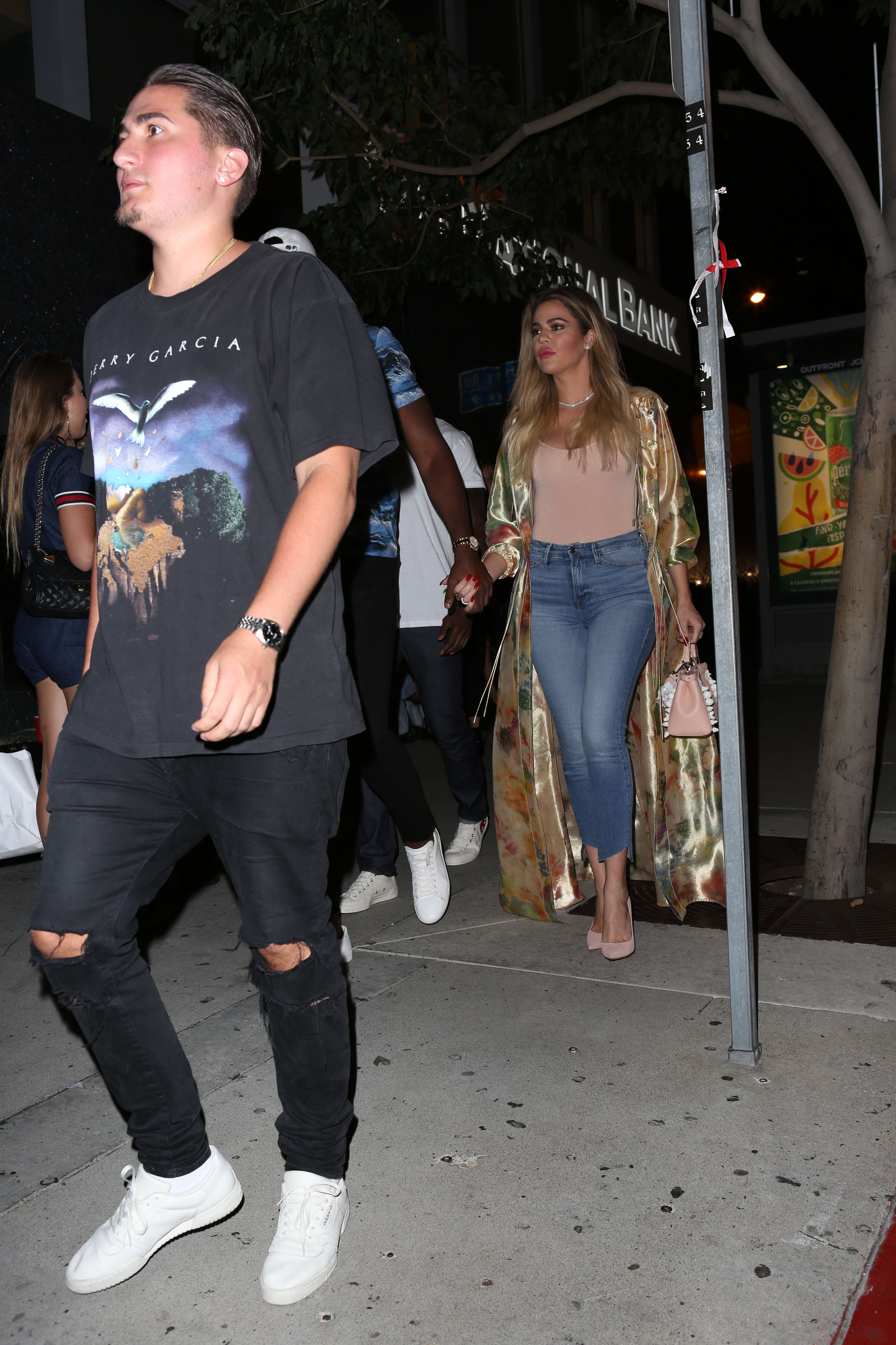 Access_Kardashian_52.jpg