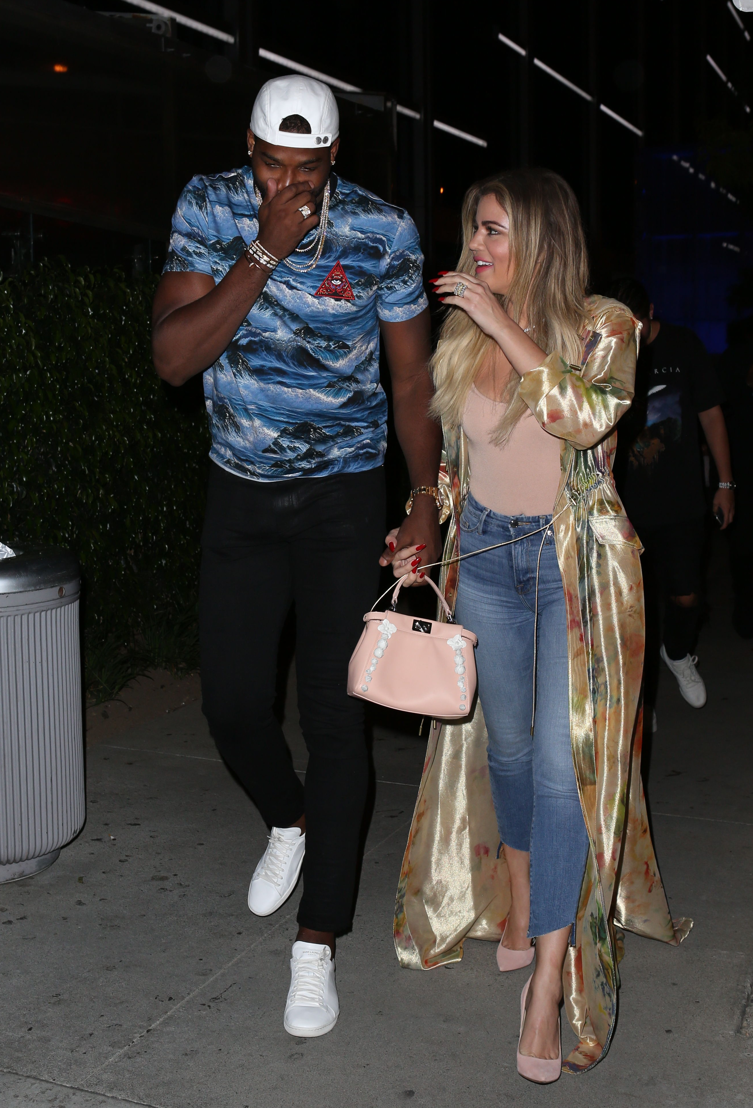 Access_Kardashian_7.jpg