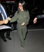 Access_Kardashian_7.jpg