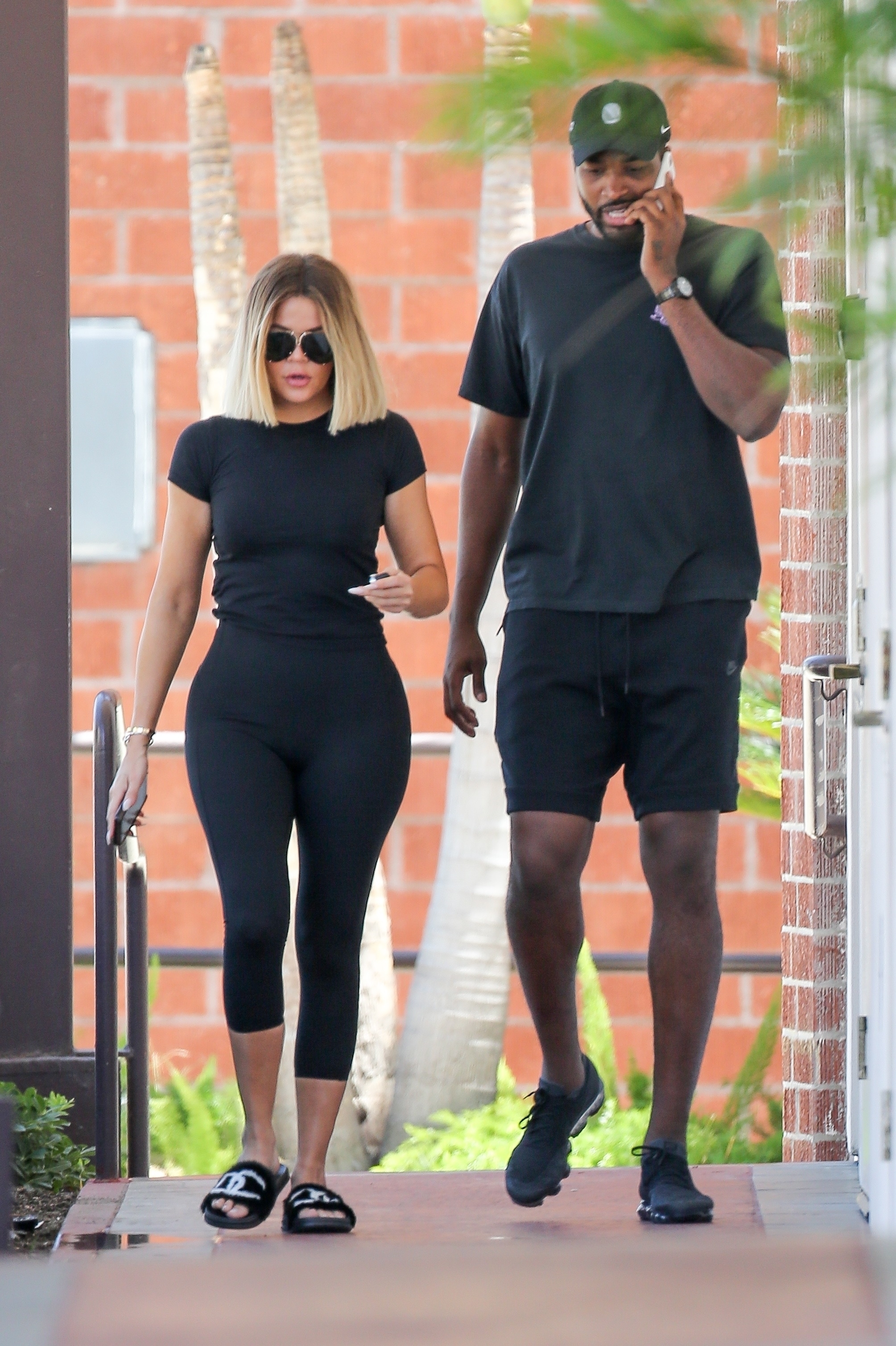 Access_Kardashian_1.jpg